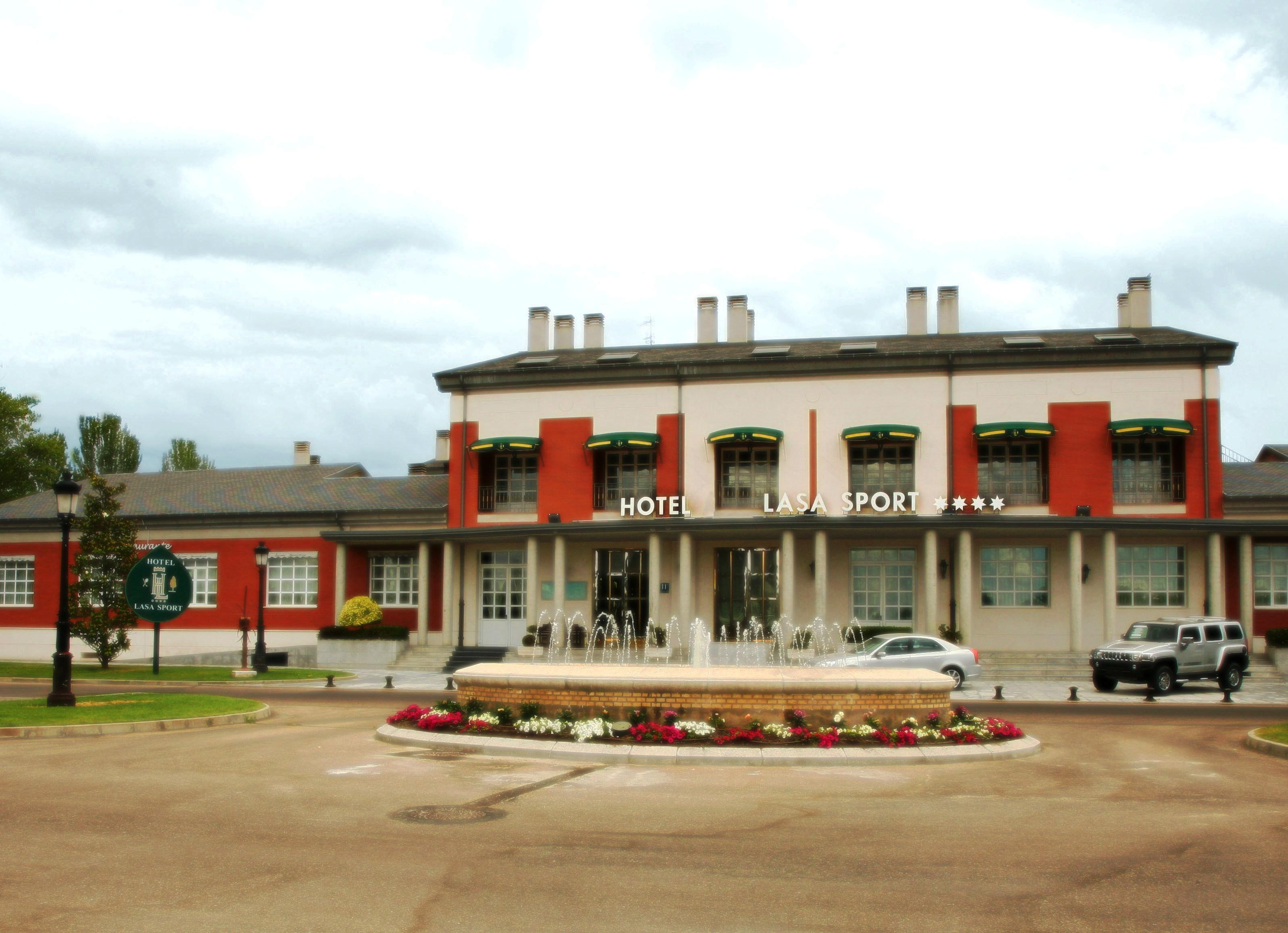 Hotel Lasa Sport Вальядолид Экстерьер фото
