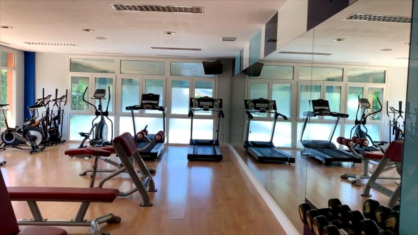 Hotel Lasa Sport Вальядолид Экстерьер фото